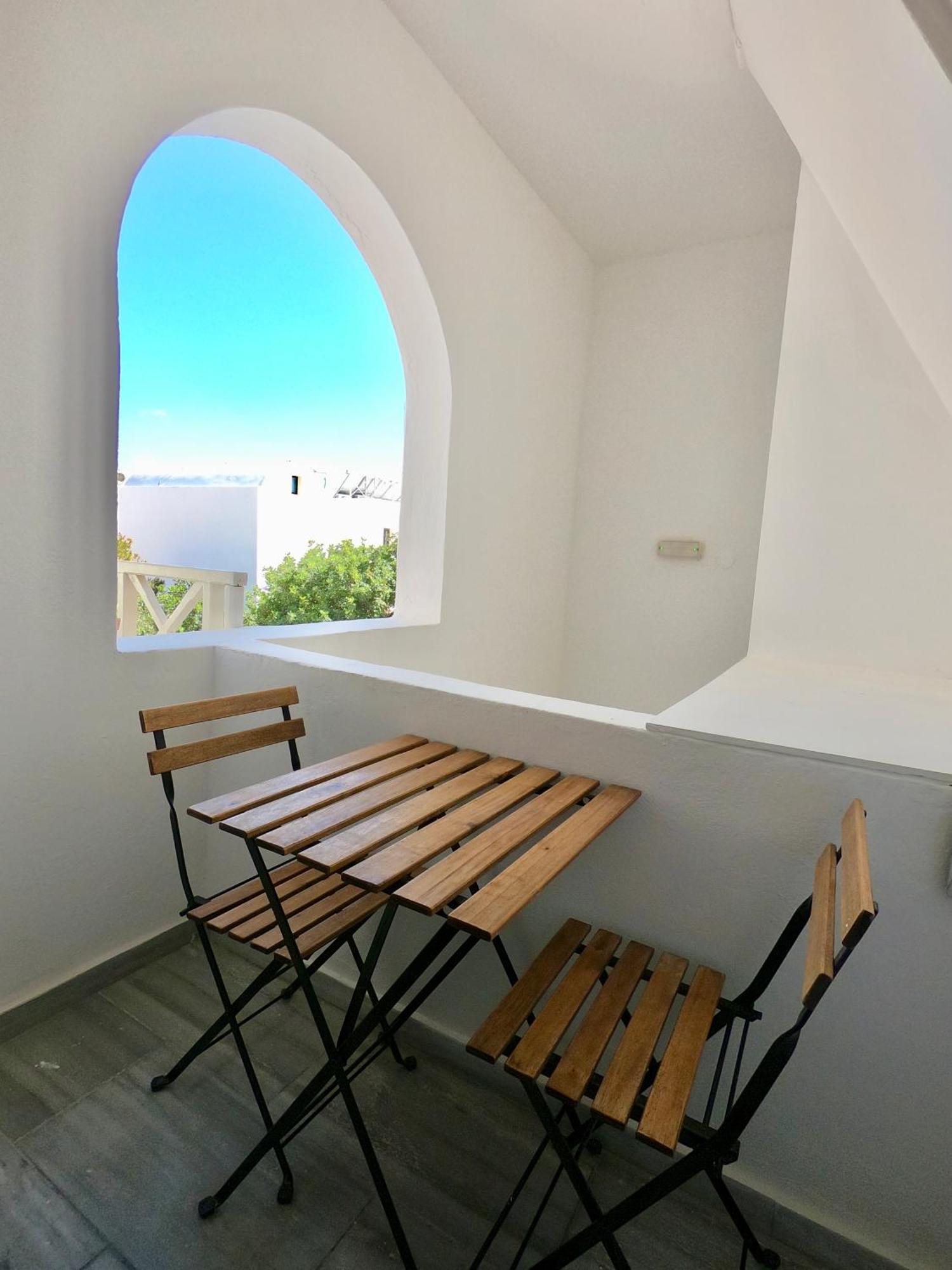 Anny Studios & Rooms Perissa Beach Eksteriør bilde